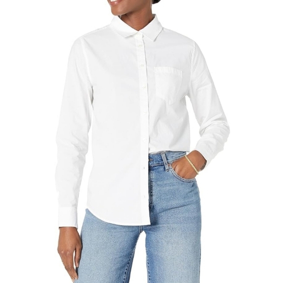 Amazon Essentials | Women's Basic White Button-Down Poplin Shirt (Size XL) - Picture 1 of 13